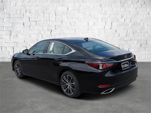 2025 Lexus ES 350 Base