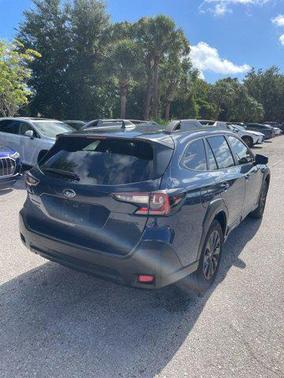 Cosmic Blue Pearl 2024 Subaru Outback Onyx Edition