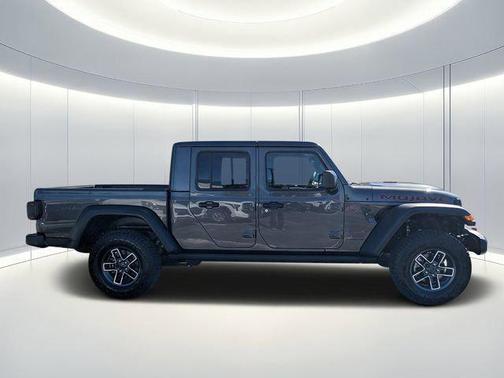 2025 Jeep Gladiator Mojave 4x4