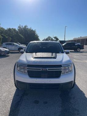 OXFORD WHITE 2022 Ford Maverick Lariat