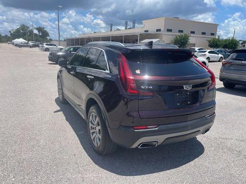 Garnet Metallic 2020 Cadillac XT4 Premium Luxury