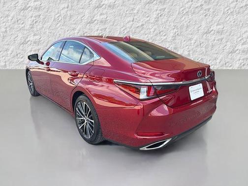 2025 Lexus ES 350 Base