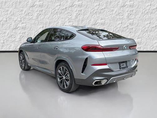 2024 BMW X6 xDrive40i