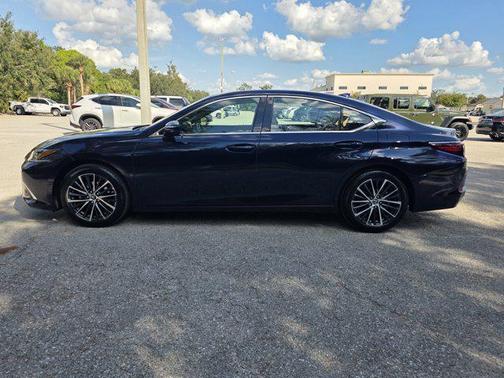 2025 Lexus ES 350 Base