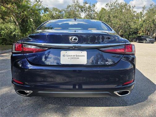 2025 Lexus ES 350 Base