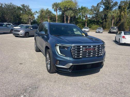 2025 GMC Acadia Denali