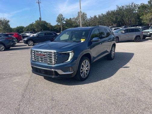 2025 GMC Acadia Denali