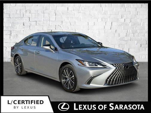 2023 Lexus ES 300h Base