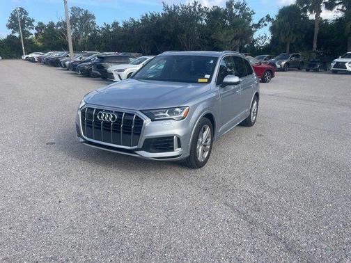 2022 Audi Q7 55 Prestige