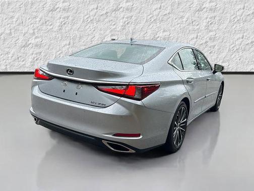 Iridium 2023 Lexus ES 350 Base