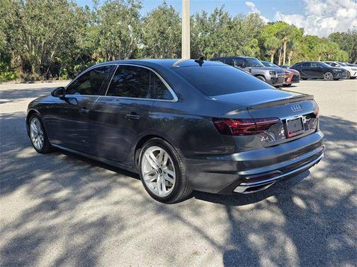 2023 Audi A4 45 S line Premium Plus