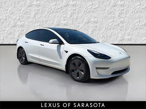 Pearl White Multi-Coat 2023 Tesla Model 3 Standard Range