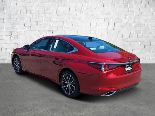 2025 Lexus ES 350 Base