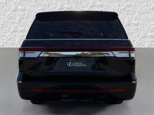 2024 Lincoln Navigator Black Label