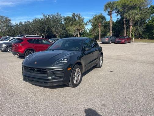 2023 Porsche Macan T