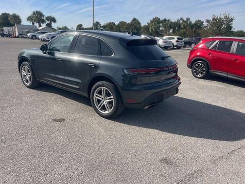 2023 Porsche Macan T