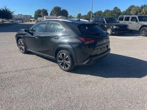 2023 Lexus UX 250h Base