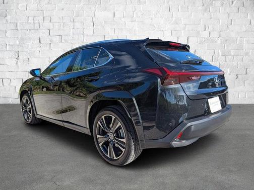 2023 Lexus UX 250h Base