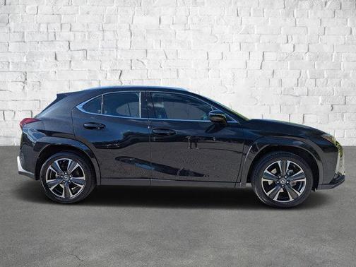 2023 Lexus UX 250h Base