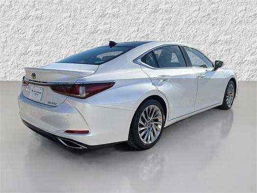 2023 Lexus ES 350 Ultra Luxury