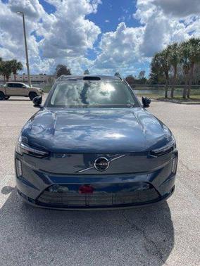 2025 Volvo EX90 Ultra, Twin Motor Performance, Fully electric, 7 Seats