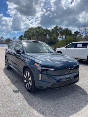 2025 Volvo EX90 Ultra, Twin Motor Performance, Fully electric, 7 Seats