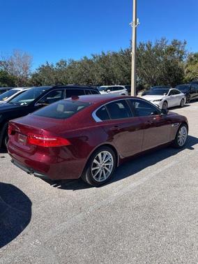 2017 Jaguar XE 25t
