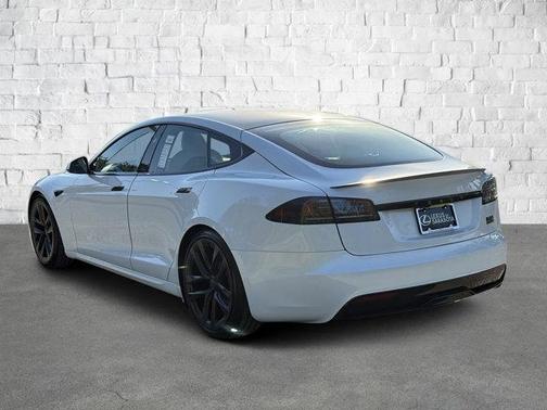 2023 Tesla Model S Plaid