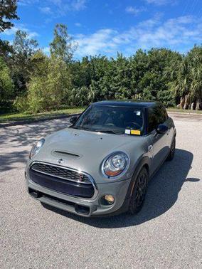 2016 MINI Hardtop Cooper S