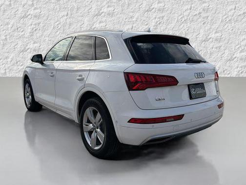 2019 Audi Q5 2.0T Prestige