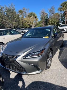 2021 Lexus ES 350 Ultra Luxury