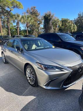 2021 Lexus ES 350 Ultra Luxury