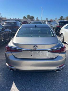 2021 Lexus ES 350 Ultra Luxury