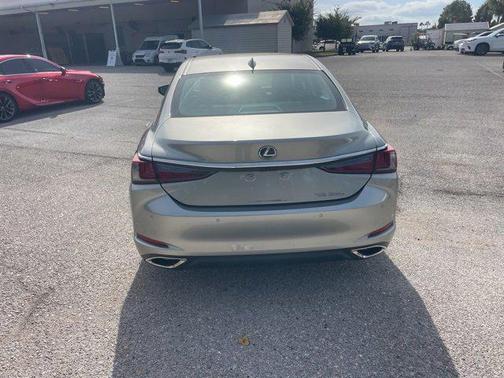 2020 Lexus ES 350 Base