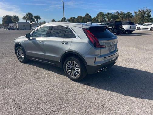 2024 Cadillac XT4 Premium Luxury