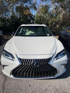 2025 Lexus ES 350 Base