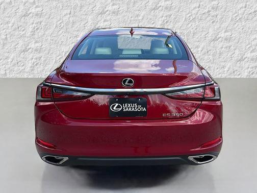 2022 Lexus ES 350 Base