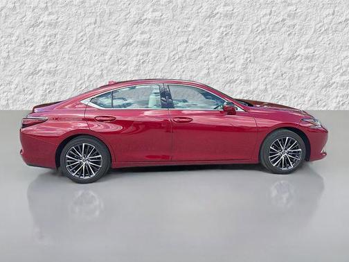 2022 Lexus ES 350 Base