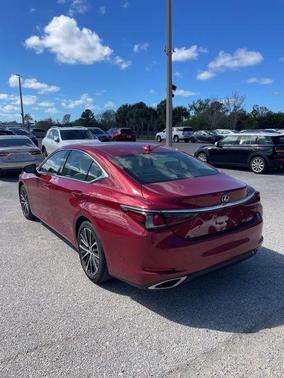 2022 Lexus ES 350 Base