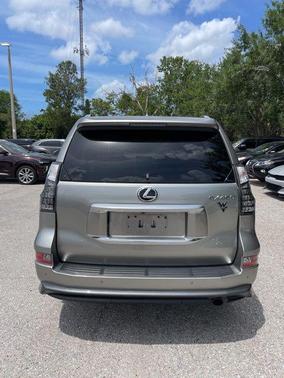 Atomic Silver 2023 Lexus GX 460 Premium