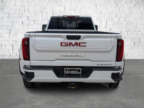2024 GMC Sierra 3500 Denali
