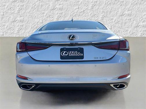 2025 Lexus ES 350 Base