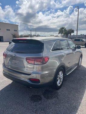 2019 Kia Sorento L