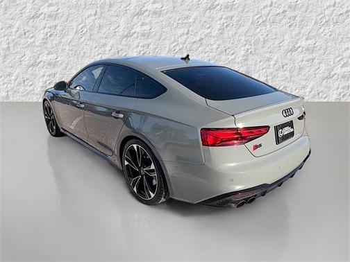 2022 Audi S5 Premium Plus TFSI quattro Tiptronic