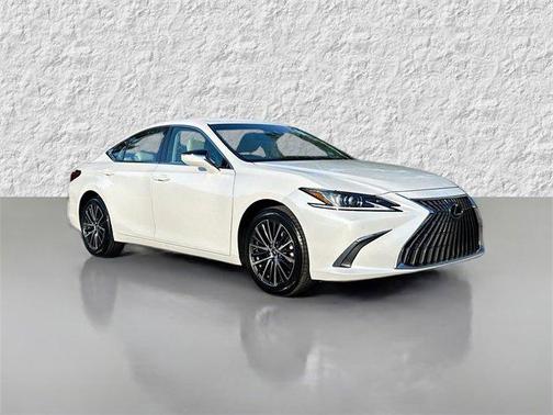 2024 Lexus ES 250 Base