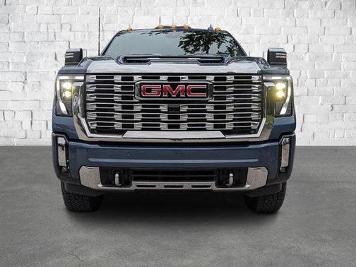 2024 GMC Sierra 2500 Denali