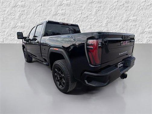 2025 GMC Sierra 2500 AT4