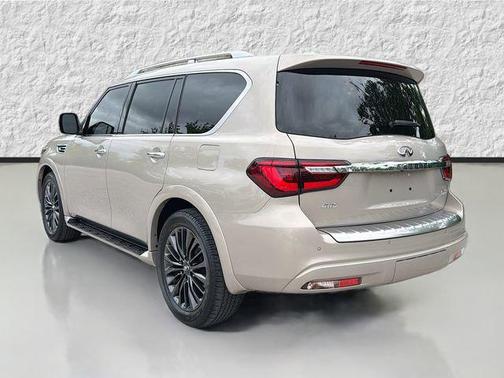 2023 INFINITI QX80 SENSORY AWD