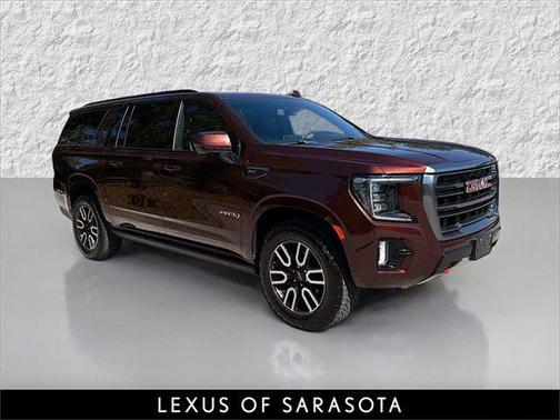2022 GMC Yukon XL 4WD AT4