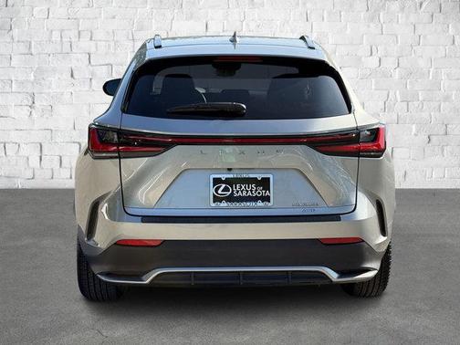 2022 Lexus NX 350 F SPORT Handling